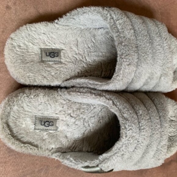 UGGS "Fluff You" Slippers Men's Size 11 - Picture 3 of 7